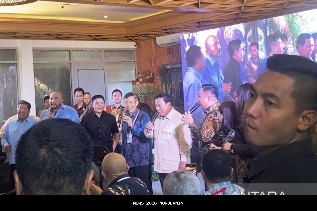 Prabowo Minta Maaf Atas Keterbatasan Pemulihan Aceh