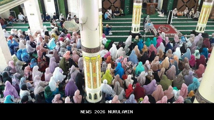 Curhat Mah! Mamah Dedeh Hadir di Tabligh Akbar Terbesar Tahun Ini