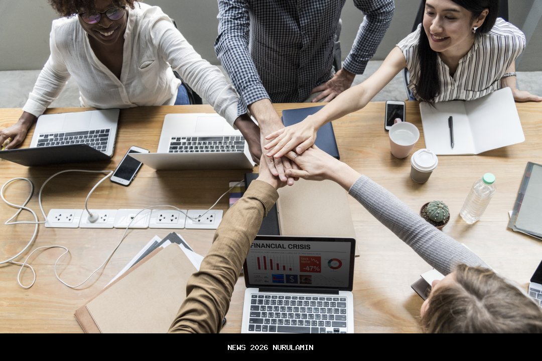 Kolaborasi Diskominfo Siantar dan IWO: Diskusi dan Pelatihan Menulis Cornel Simanjuntak