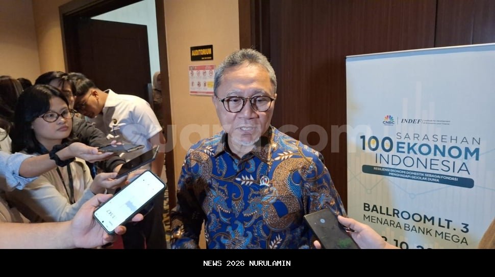 Zulhas Tegaskan Kebiasaan Gotong Bantu Beras Sejak Kecil