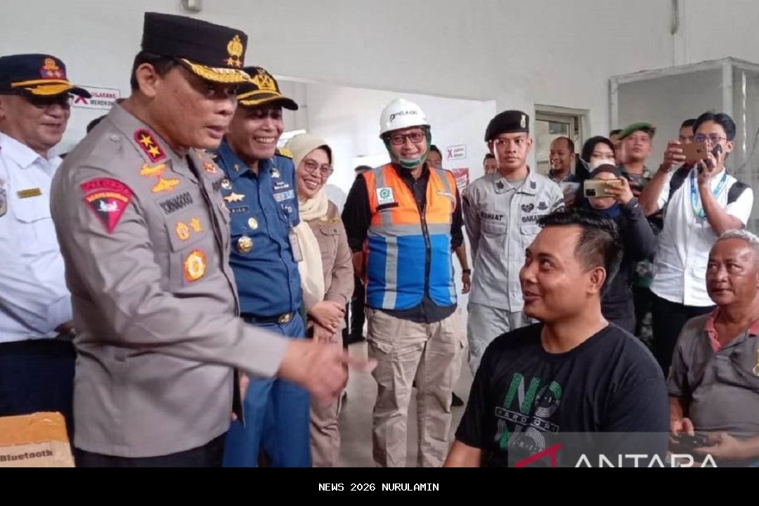 Polda Sulteng jaga ketat wisata pantai H+1 Tahun Baru: Polair siaga di Kampung Nelayan hingga Pantoloan!