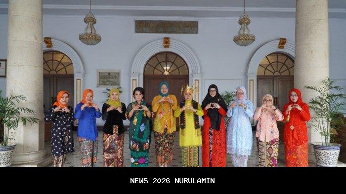 Dua Pejabat Hebat Tegal Tampil Elegan Rayakan Hari Ibu ke-97