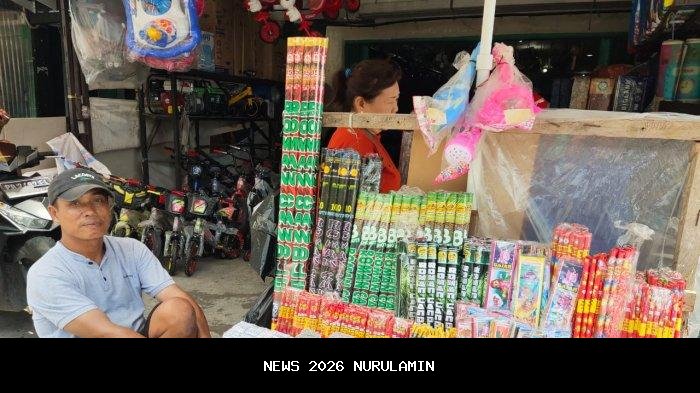 Dampak Larangan Kembang Api, Pedagang Mercon di Fakfak Sepi Pembeli