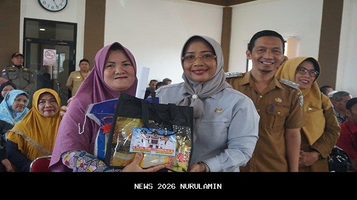 Bansos Rp1,81 Miliar Disalurkan ke 2.013 Warga Mempawah dalam 3 Hari