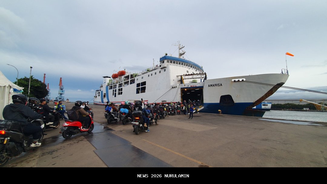 Ciwandan terendam banjir, akses Pelindo putus, logistik dialihkan ke Merak