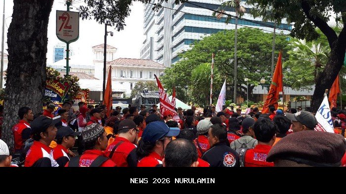 Kepemimpinan Wali Kota Muda dalam Demo Buruh Protes Kenaikan Upah