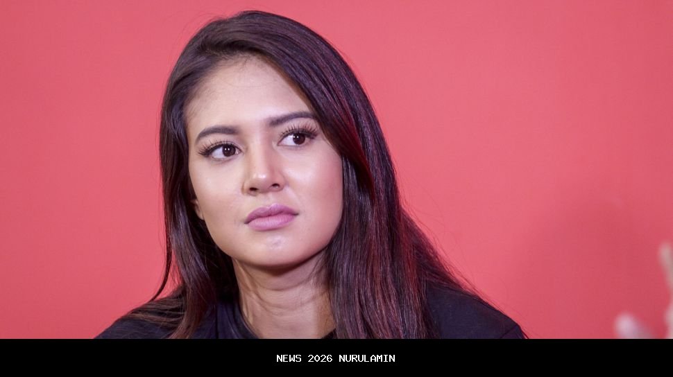 Apa kaitannya Joshua Suherman dan Aurelie Moeremans? Ikut dibahas warganet dari buku Broken Strings