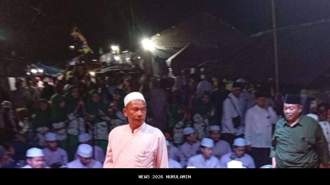 Ribuan warga hadiri pengajian Gus Aldi dan Ustad Hasan Wahyudi