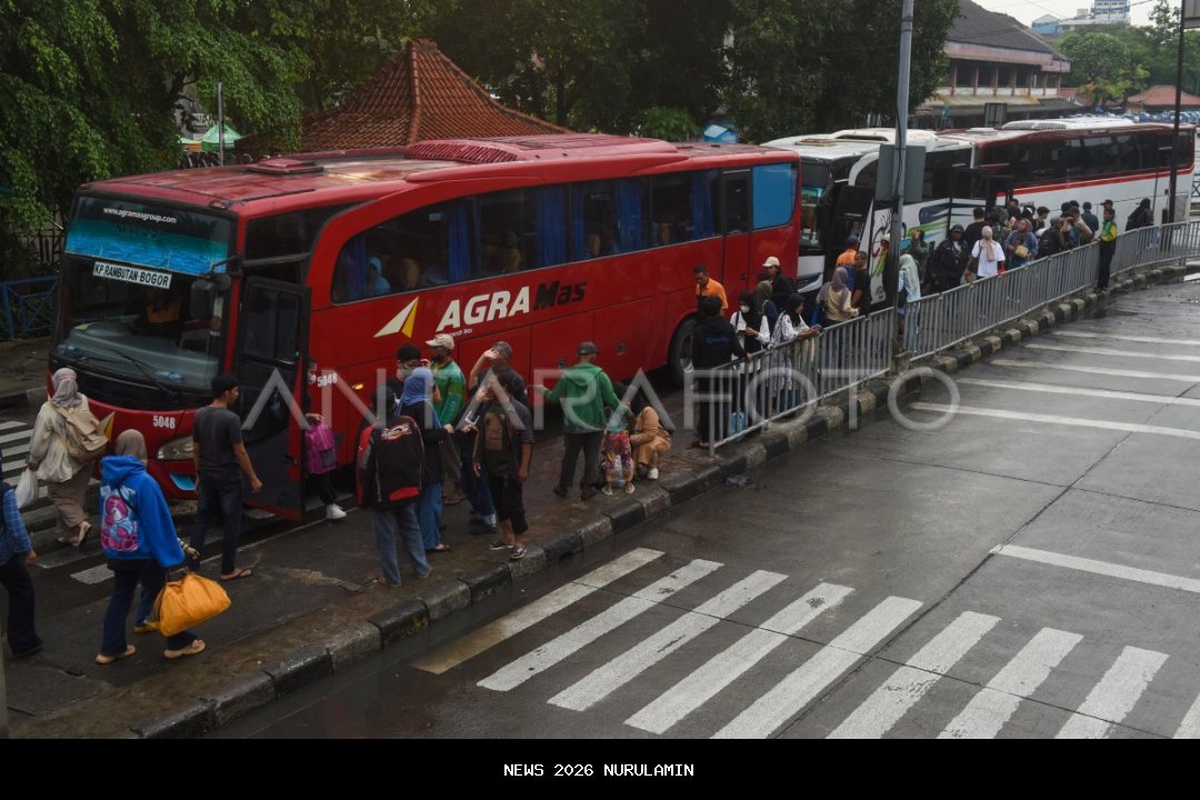 Arus Balik Nataru, Penumpang di Terminal Kampung Rambutan Naik 40 Persen