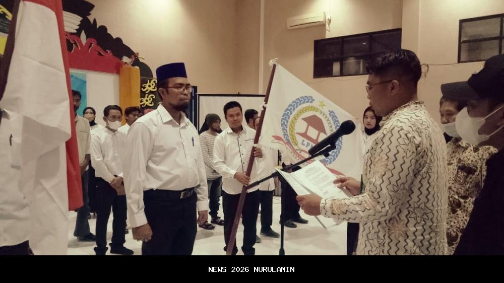 Pengurus LPM Kelurahan Nefonaek 20252028 Resmi Dilantik