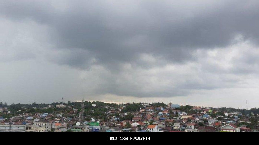 Waspada hujan pagi hari, cek prakiraan cuaca Kota Padang Senin 12 Januari 2026 dari BMKG