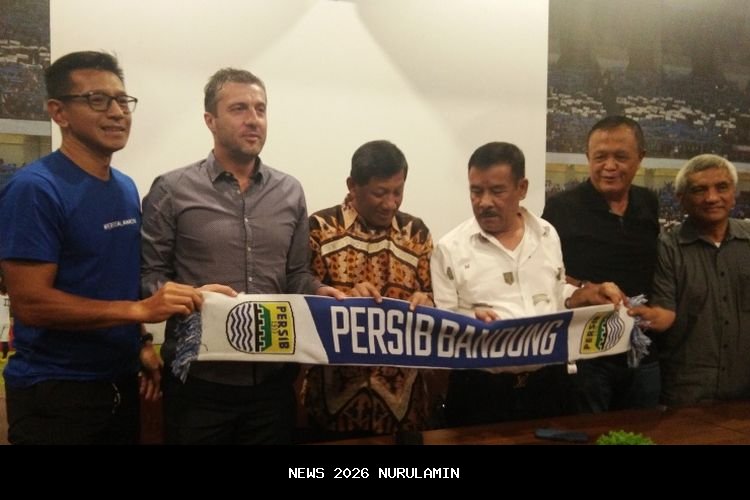 Misteri Bernardo Tavares, Miljan Radovic jadi incaran Persebaya dan Persis, siapa dia?