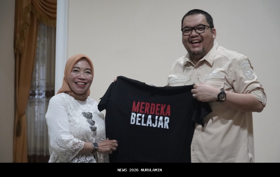 Bupati Parigi Moutong Janjikan Insentif untuk Kepsek dan Nakes di Wilayah Terpencil