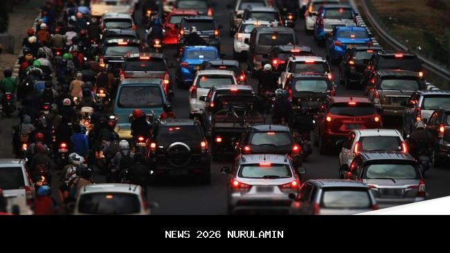 Personil Polres Selayar jaga arus balik mudik Natal dan Tahun Baru di 2 pelabuhan