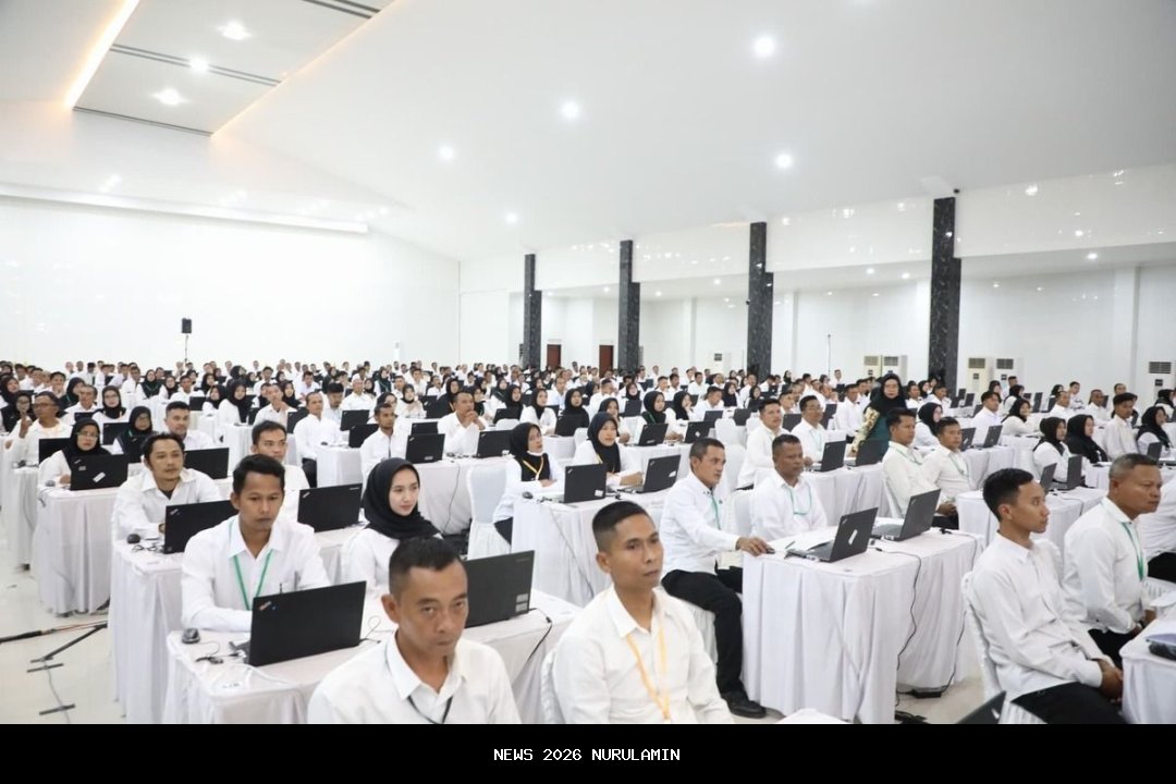 Munahir, Satpam SMKN 1 Dompu Jadi PPPK Paruh Waktu dan Dapat Umrah