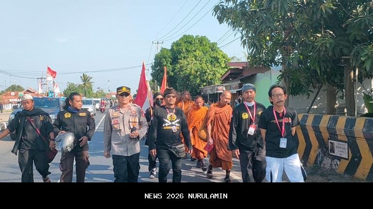 Tersesat usai berwisata, polisi kawal pelancong hingga perbatasan Kuningan