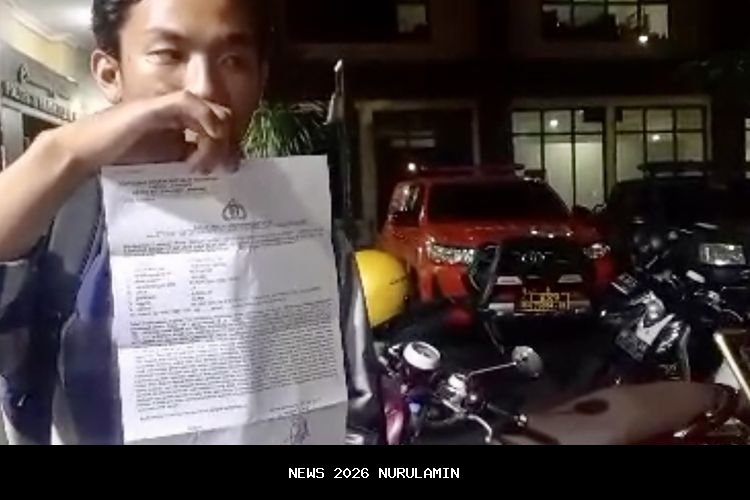 Gelagat Bupati Lampung Tengah Saat Jadi Tersangka, Goda Jurnalis Sebelum Ditahan