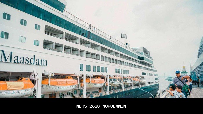 Jelajahi Surabaya North Quay, Nikmati Senja dan Aktivitas Pelabuhan